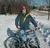 2004-02-01_steve_withbikeinsnow.JPG (110478 bytes)